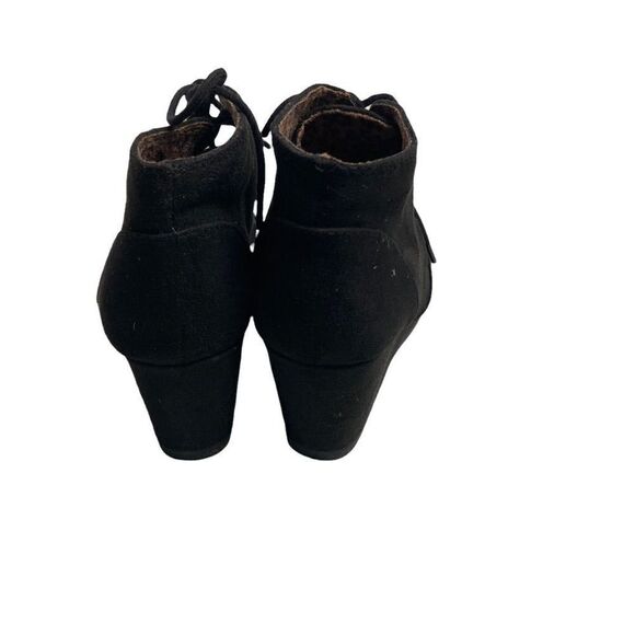 MANHATTAN Collection Black faux suede Wedge booties Size 6 - Picture 3 of 12